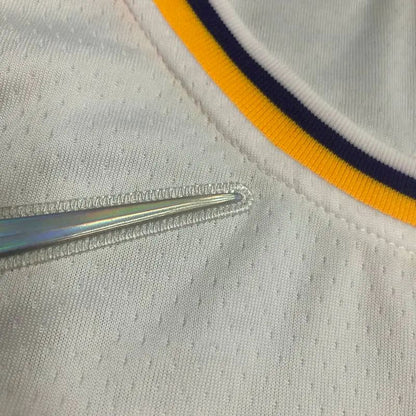 Camisa Xbox Master Chief 117 Masculina Branca – Edição de 75º Aniversário