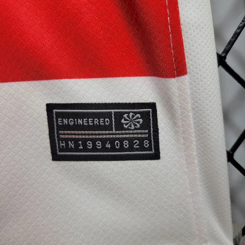 Camisa titular da Croácia para a Eurocopa 2024/25