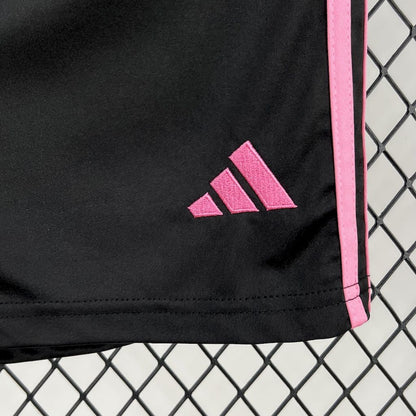 Juventus 2025/26 Home Kids Kit