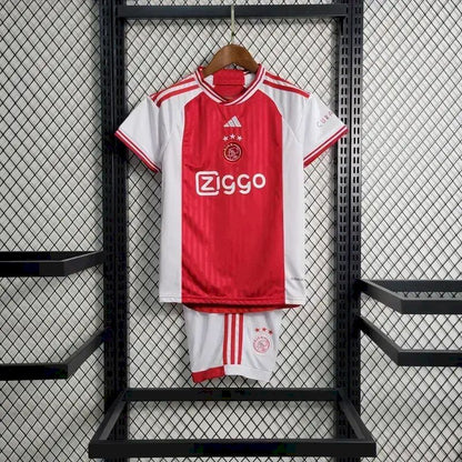 Kit Infantil Ajax 2023/24