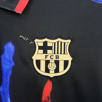 Camisa colorida edição especial do Barcelona 2025/26