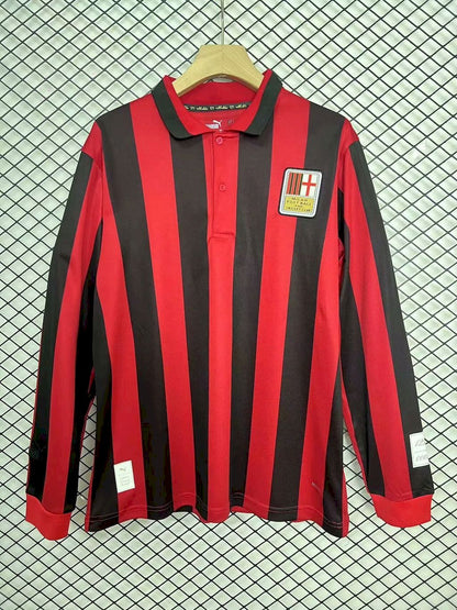 Camisa retrô de mangas compridas edição limitada do AC Milan 2024/25