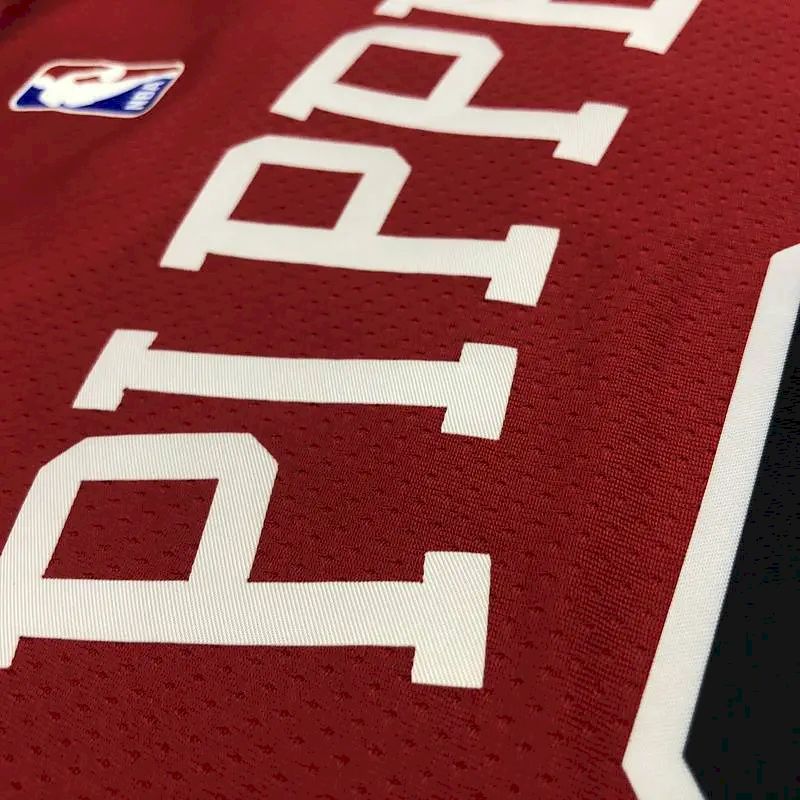 Camisa Scottie Pippen Masculina Vermelha Versão Jogador – Edição Clássica
