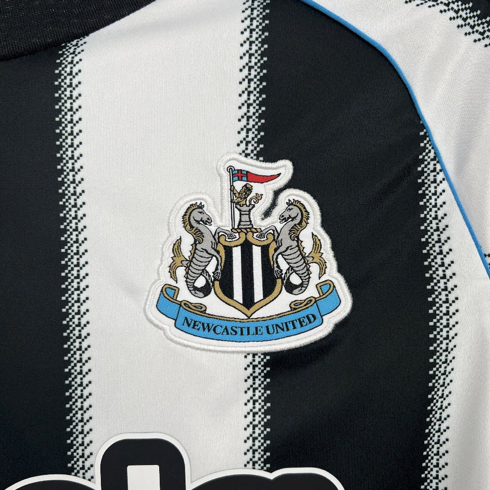 Men's Newcastle United 2025/26 Home Long Sleeves Jersey