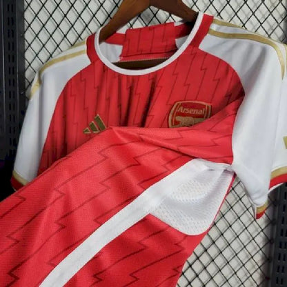 Camisa co-branded do Arsenal 2023/24