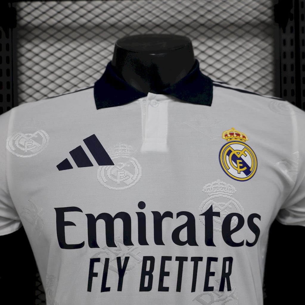 Camisa Real Madrid 2025/26 Edição Especial Branca Versão Jogador