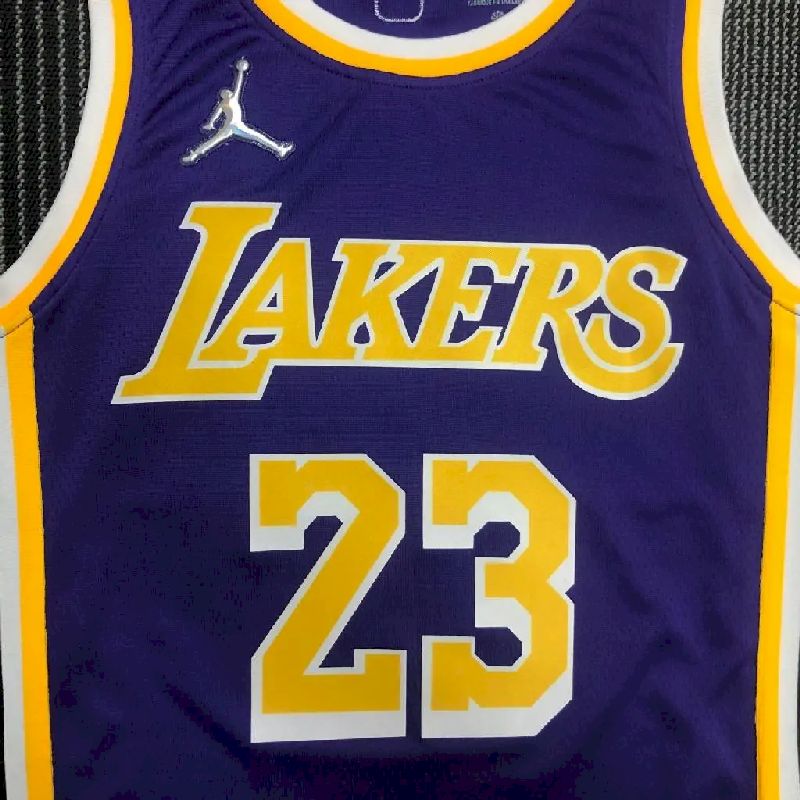 Men’s LeBron James Team Jersey – Statement Edition