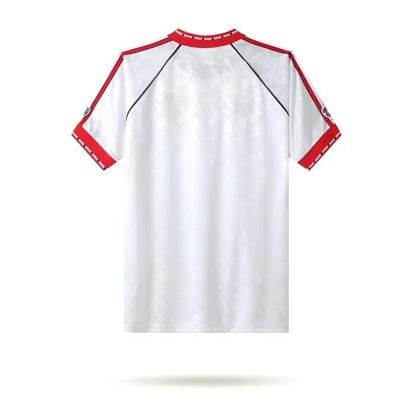 Camisa retrô da Copa dos Vencedores das Copas de 1991 do Manchester United