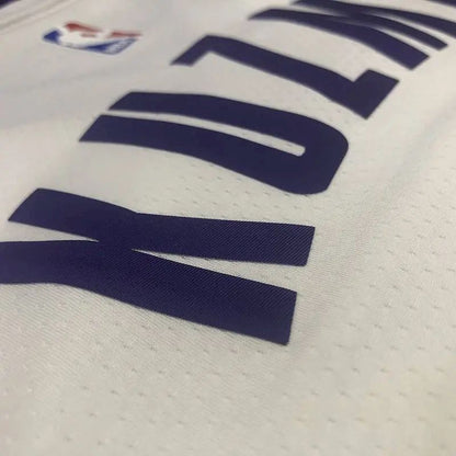 Camisa Kyle Kuzma Masculina Branca Versão Jogador – Edição Clássica Retro