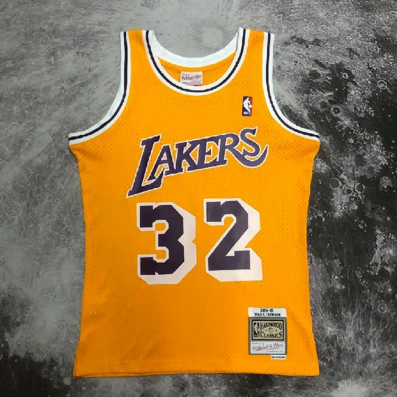 Camisa Masculina M&amp;N 84/85 Earvin Johnson Retrô Amarela