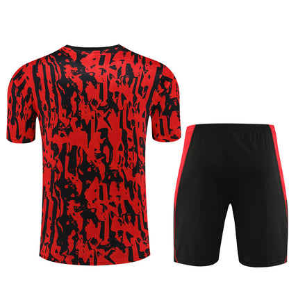 Camisa de treino adulto + short Manchester United 2023/24 14001