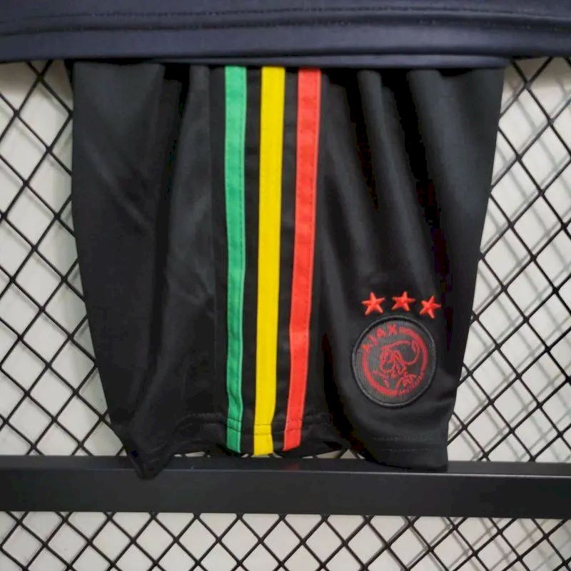 Kit Infantil Edição Especial Ajax 2023/24