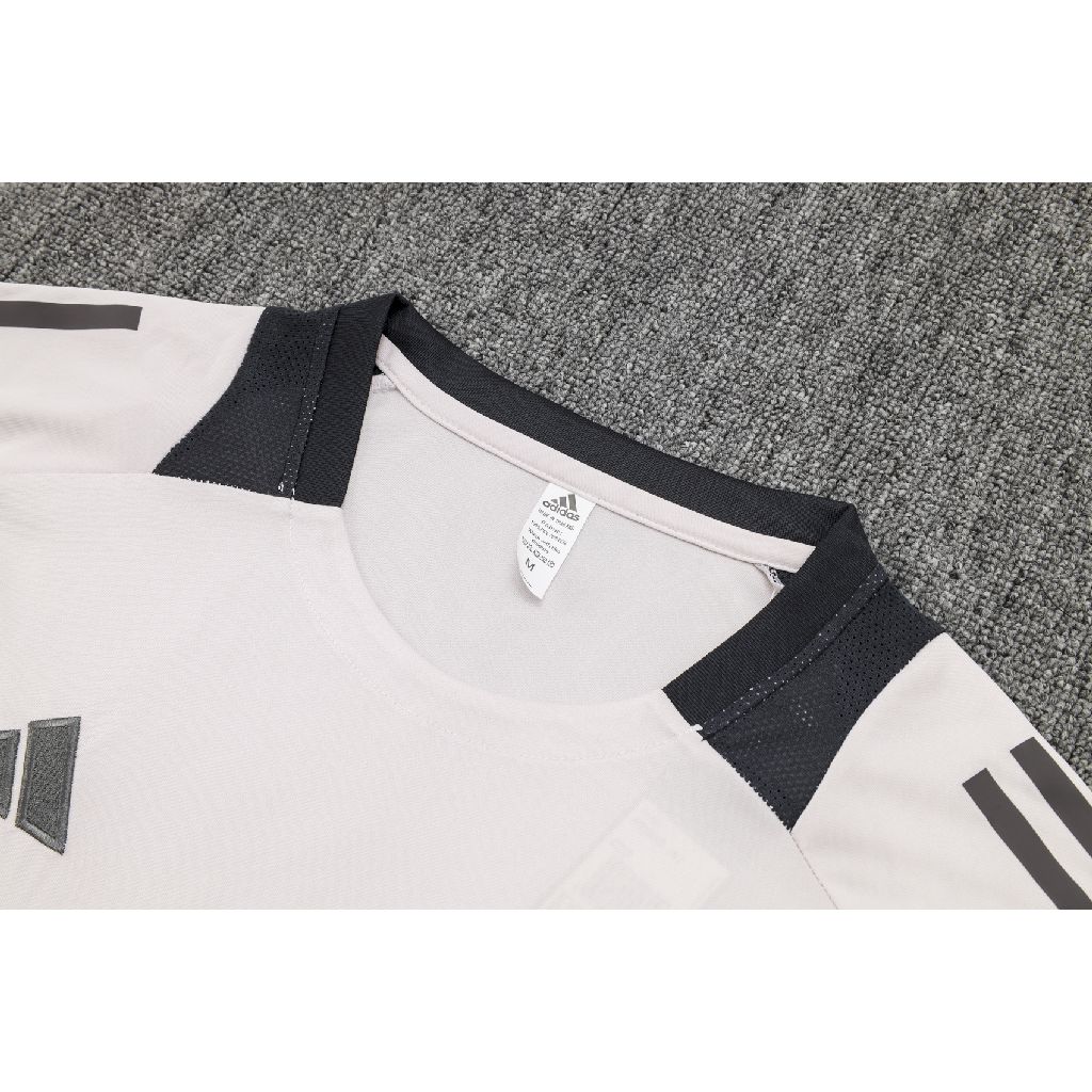 Camisa de treino adulto + shorts do Real Madrid 2024/25 815