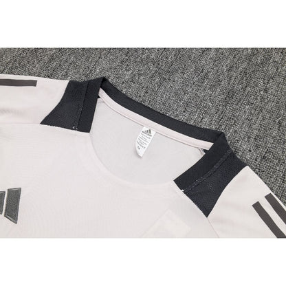 Camisa de treino adulto + shorts do Real Madrid 2024/25 815