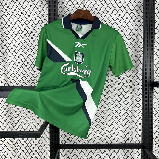 Liverpool 1999/00 Away Retro Jersey