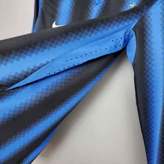 Camisa retrô de mangas compridas Inter de Milão 2010/11