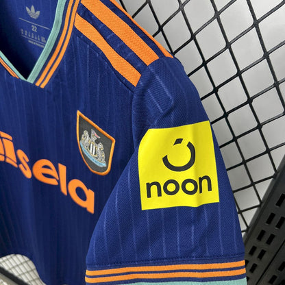 Newcastle United 2025/26 Third Kids Kit