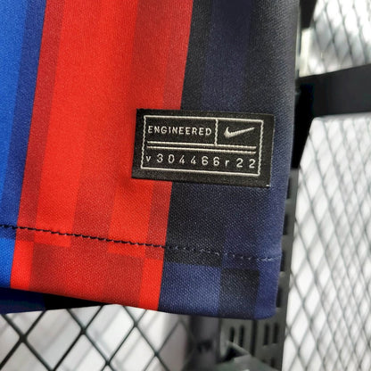 Camisa retrô principal do Barcelona 2022/23