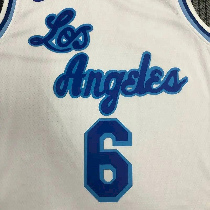 Camisa LeBron James Royal Retro Classics 2020-21 Swingman Player Version Masculina – Edição Clássica