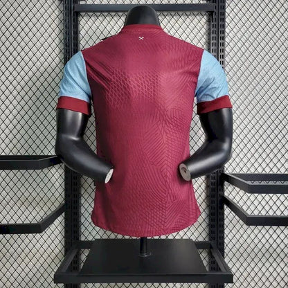 Camisa titular do West Ham United 2023/24, versão do jogador