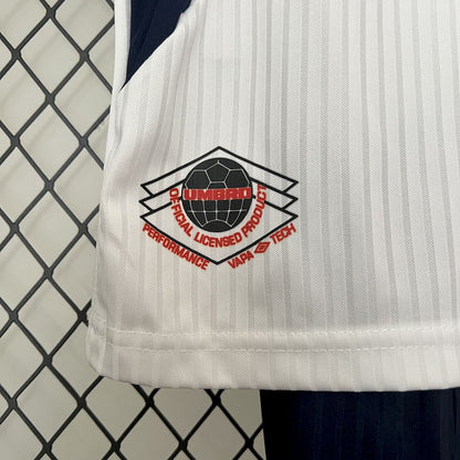 Camisa e shorts retrô infantil da Inglaterra 1998
