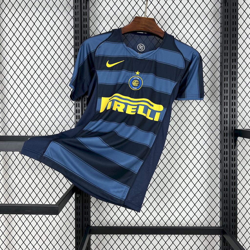 Camisa Retro Terceira do Inter de Milão 2004/05