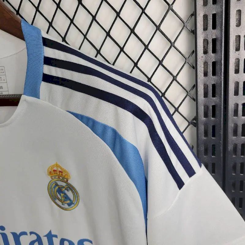 Maillot édition spéciale Real Madrid 2023/24