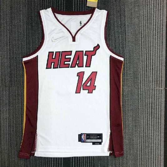 Camisa masculina Tyler Herro branca da equipe – Edição de 75º aniversário