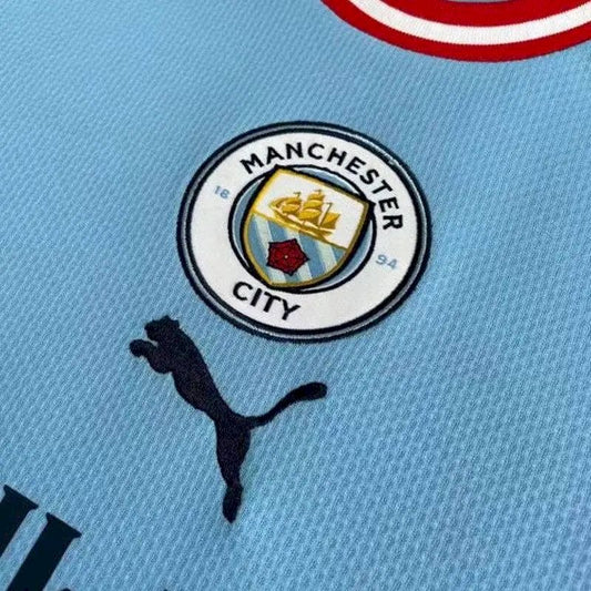 Camisa titular do Manchester City 2022/23