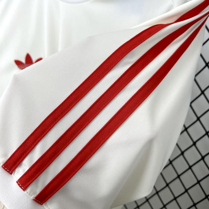 Camisa Manchester United Edição Especial Branca 2024/25