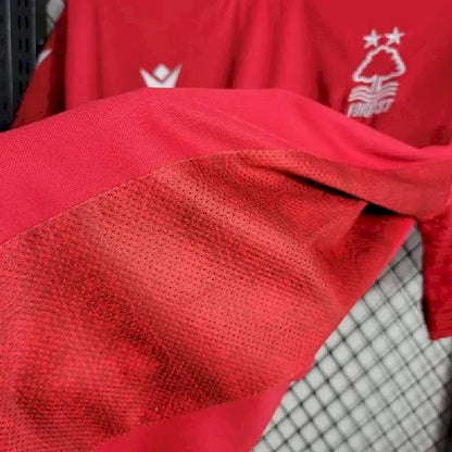 Camisa titular do Nottingham Forest 2022/23