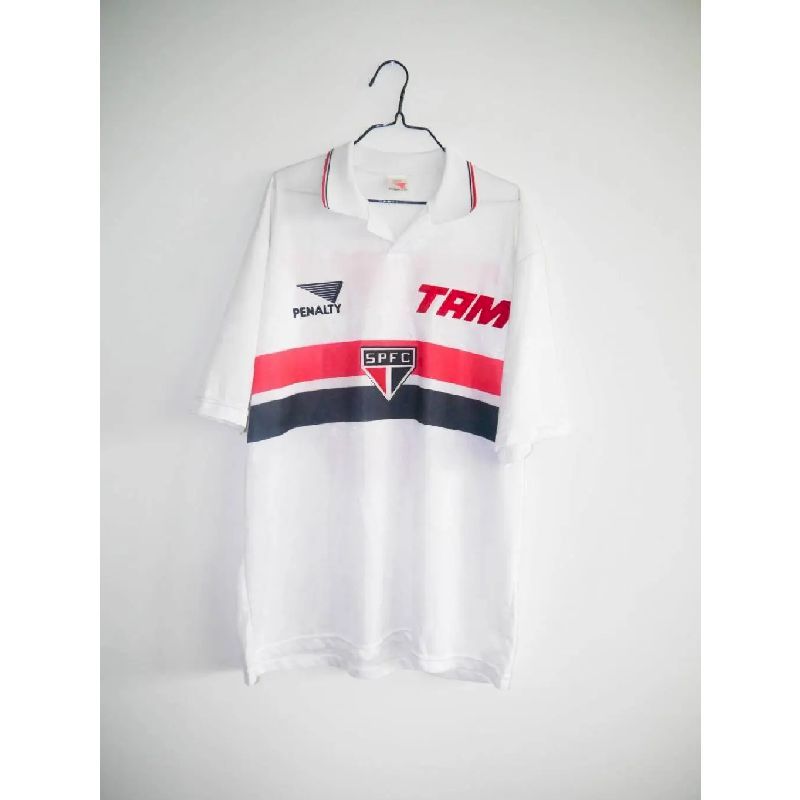 Camisa retrô titular do São Paulo 1993