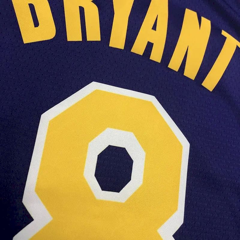 Camisa Kobe Bryant Masculina Roxa Versão Jogador – Edição Clássica Retro