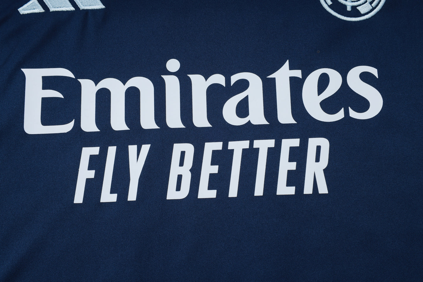 Camiseta regata e short adulto Real Madrid 2024/25 815