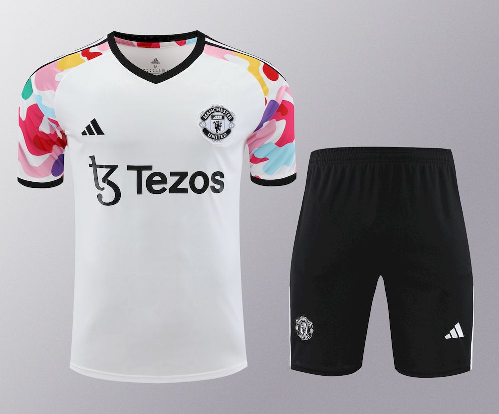 Camisa de treino adulto Manchester United 2023/24 + short 418