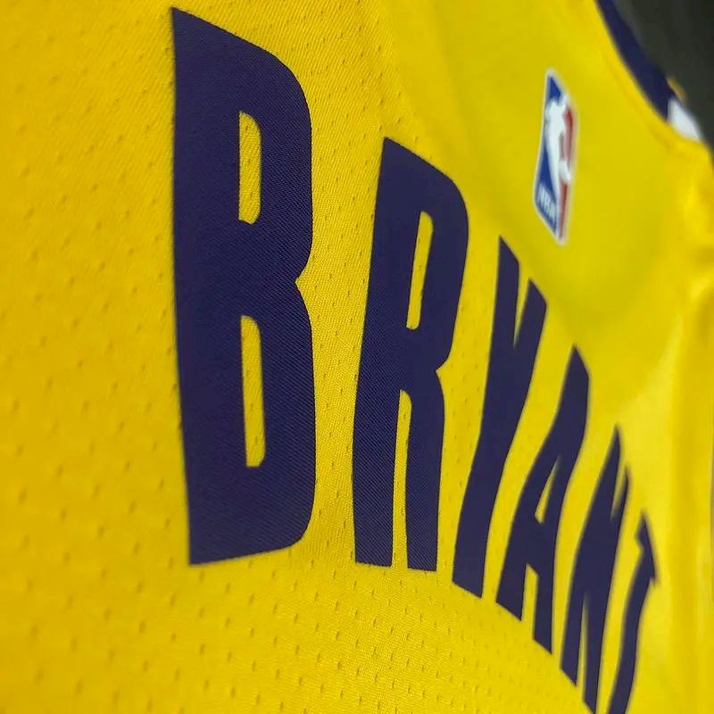 Camisa amarela masculina Kobe Bryant versão jogador – Edição clássica retrô
