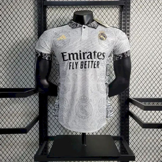 Camisa Real Madrid 2023/24 Classic Edition Versão Jogador