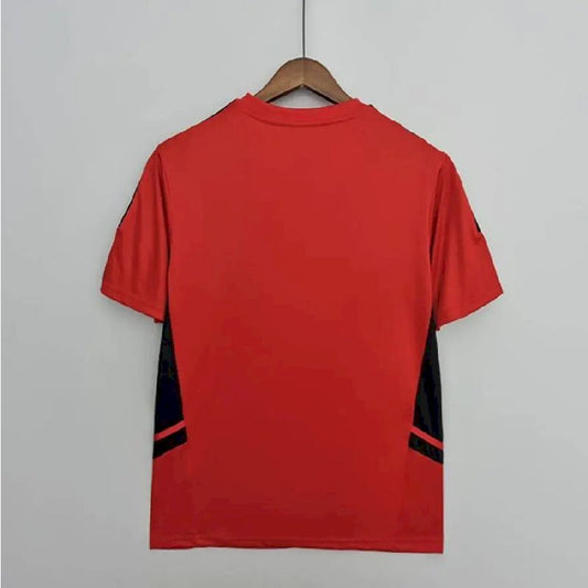Camisa de treino do Flamengo 2022/23 vermelha