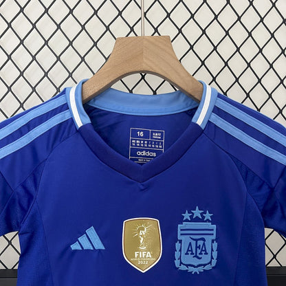 Uniforme reserva infantil da Argentina 2024/25
