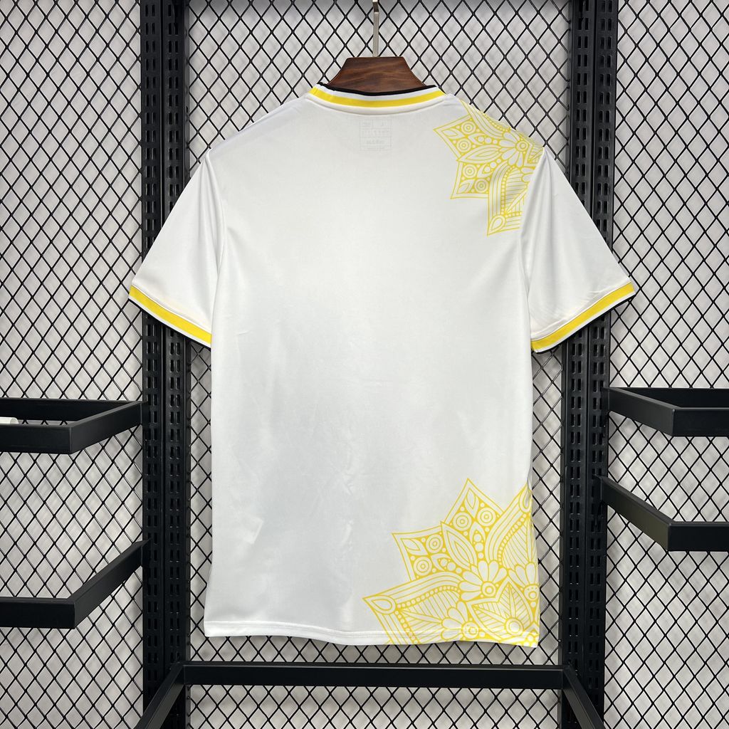 Camisa Mamba Branca e Preta Edição Especial do Real Madrid 2024/25