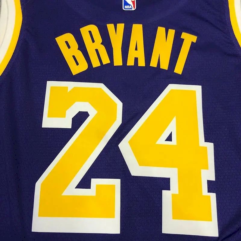 Camisa Kobe Bryant Masculina Roxa Versão Jogador – Edição Clássica Retro