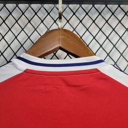 Camisa titular do Arsenal 2024/25