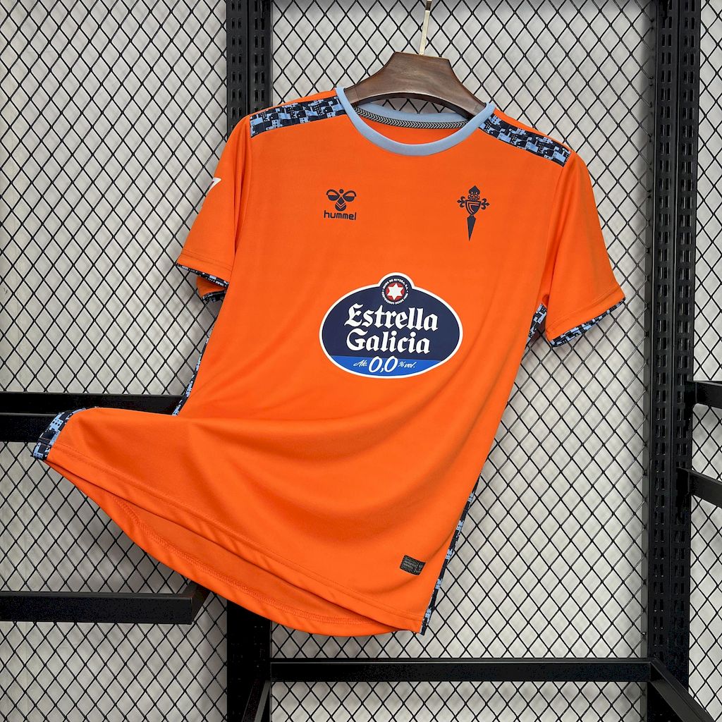 Terceira camisola do Celta de Vigo 2024/25