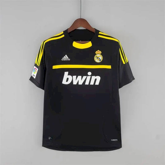 Camisa retrô de goleiro do Real Madrid 2011/12