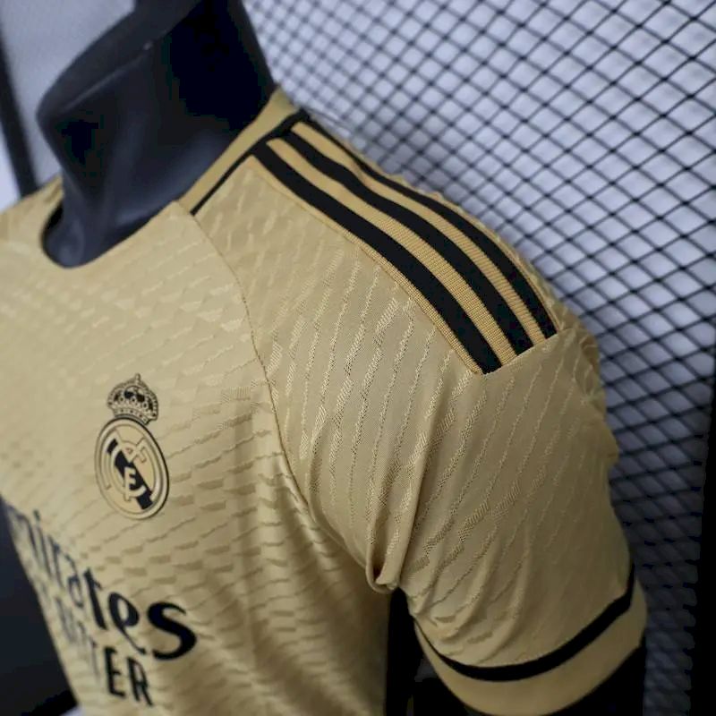 Camisa Real Madrid Edição Especial 2023/24 Versão Jogador Amarela