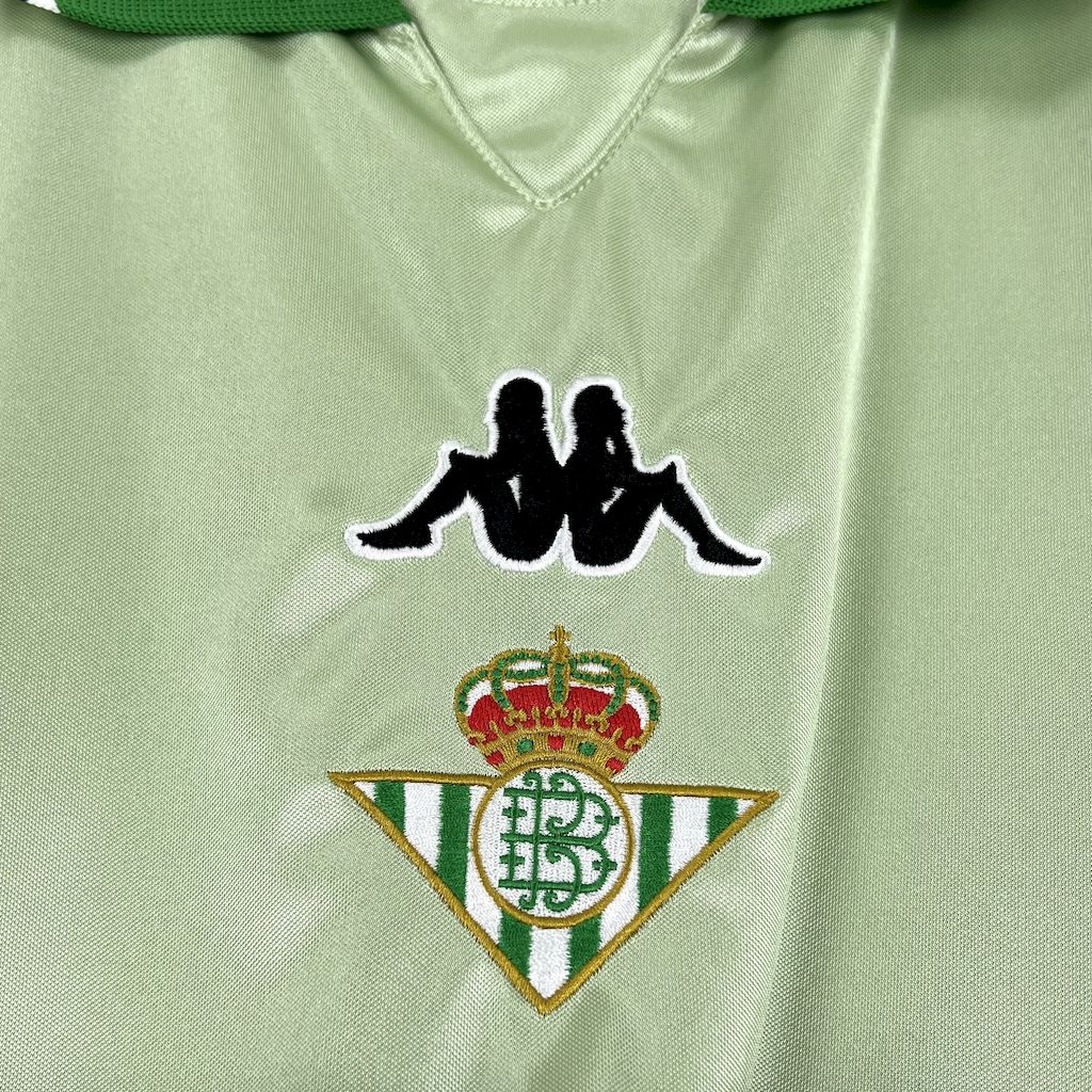 Camisa retrô do Real Betis 1999/00