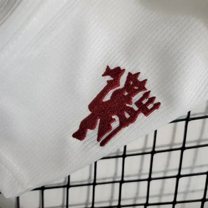 Terceiro uniforme infantil do Manchester United 2023/24