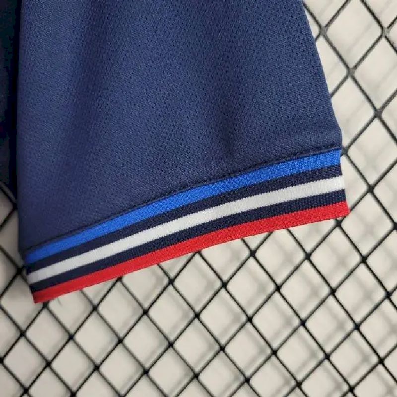 Camisa co-branded do Arsenal 2023/24