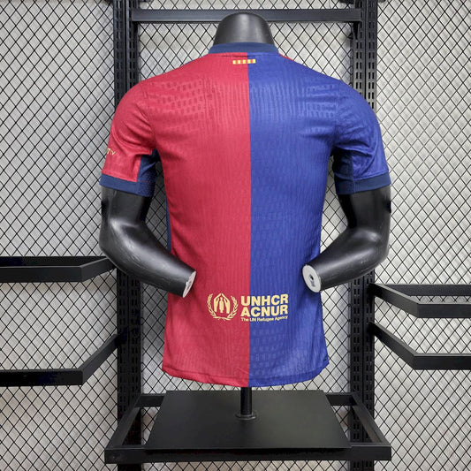 Camisa do Coldplay, patrocinador local do Barcelona 2024/25, versão jogadora