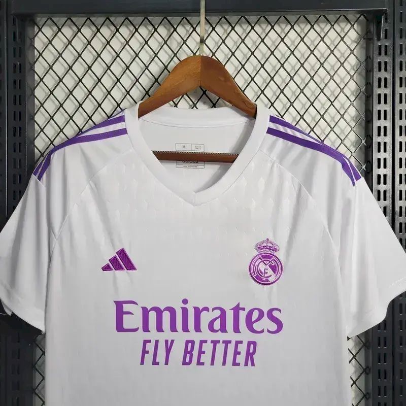 Camisa de goleiro 2 do Real Madrid 2023/24